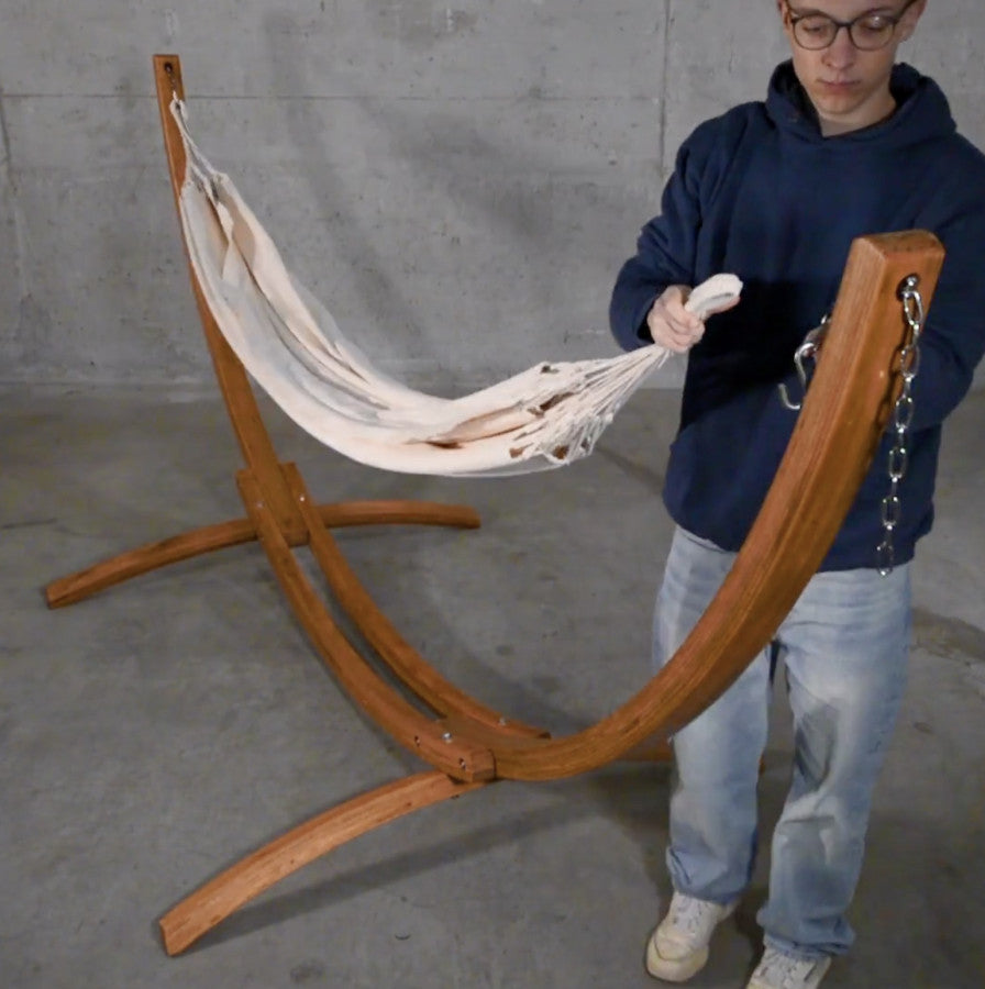 Maera Organic Latte - Single Size hängmatta i ekologisk bomullmed stativ FSC®-certifierad eukalyptus