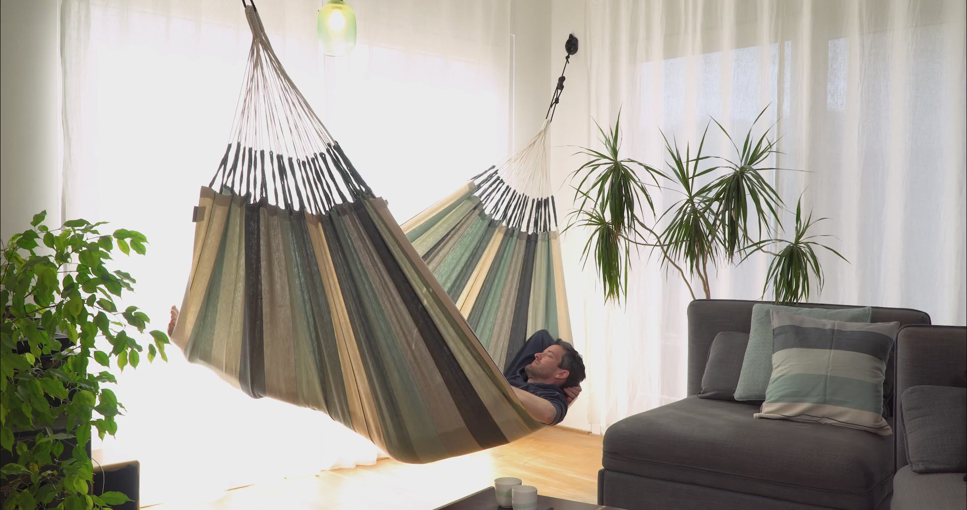 hängematte für das zimmer CasaMount 2rope Black - Wand-, Decken- & Balken-Befestigung für Hängem