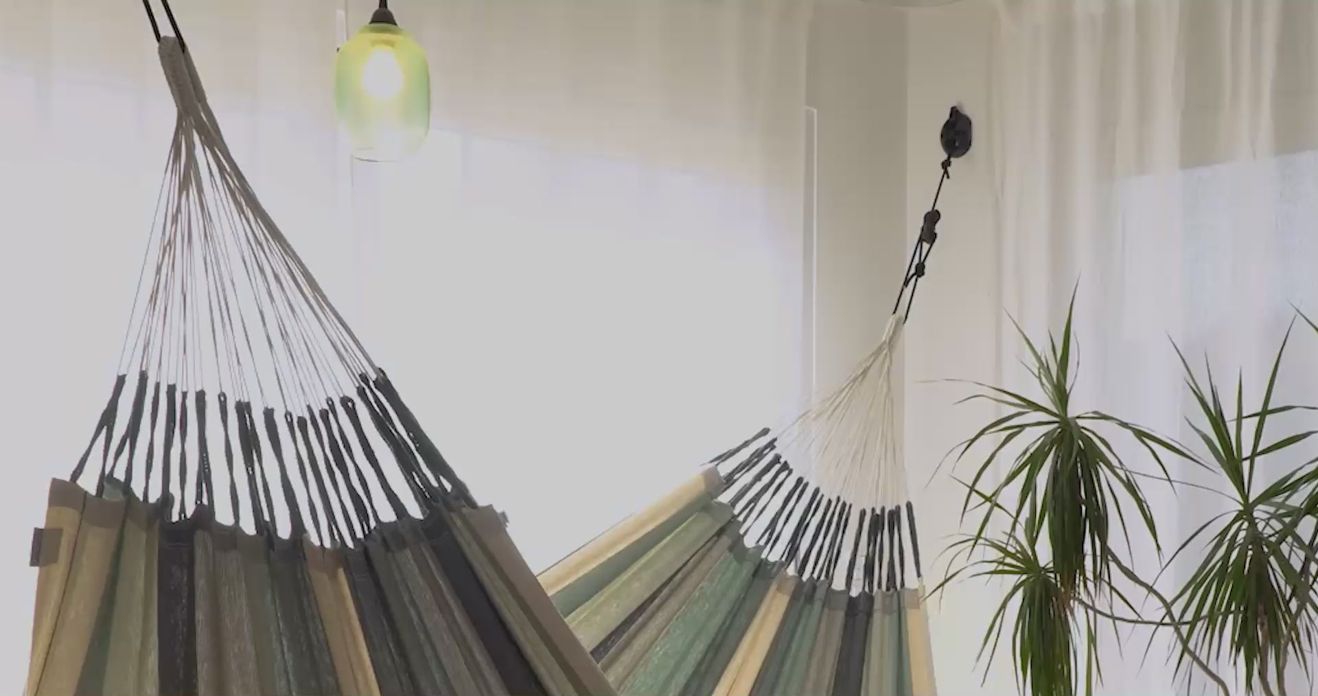 FlexMount 2point Black – Universelle Befestigung für Hängematten & Hän